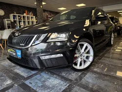 Schwarz Gebraucht 2017 Skoda Octavia Ambiente Limousine | 14.990 € (Fairer Preis)