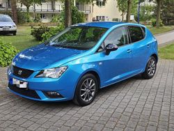 Blau Gebraucht 2016 Seat Ibiza Limousine | 7.500 € (Etwas zu teuer)