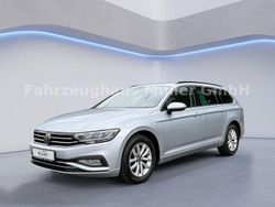 Scale silver metallic Gebraucht 2022 VW Passat Kombi | 19.950 € (Superpreis)