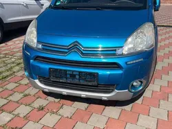 Belle ile Gebraucht 2014 Citroën Berlingo SELECTION Van / Kleinbus | 6.300 € (Guter Preis)