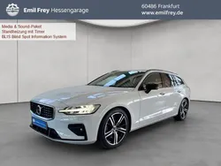 Ice white 614 Gebraucht 2019 Volvo V60 R-Design Kombi | 29.450 € (Etwas zu teuer)