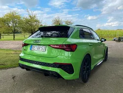 Grün Gebraucht 2023 Audi RS3 Ambiente Kleinwagen | 49.500 € (Superpreis)