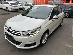 Weiß Gebraucht 2015 Citroën C4 SELECTION Limousine | 7.390 € (Fairer Preis)