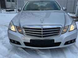 Silber Gebraucht 2010 Mercedes E220 Limousine | 7.100 € (Guter Preis)
