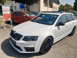 Weiß Gebraucht 2016 Skoda Octavia RS Kombi | 18.950 € (Etwas zu teuer)