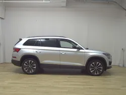 Silber Gebraucht 2022 Skoda Kodiaq Tour SUV | 24.580 € (Guter Preis)