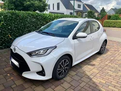 Gebraucht 2021 Toyota Yaris Team Limousine | 17.000 € (Fairer Preis)