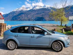 Grau Gebraucht 2008 Ford Focus Titanium Limousine | 6.000 € (Etwas zu teuer)