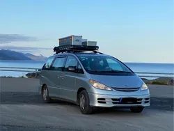 Silber Gebraucht 2001 Toyota Previa Van / Kleinbus | 2.899 € (Teuer)