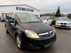 Schwarz Gebraucht 2010 Opel Zafira Innovation Van / Kleinbus | 3.999 € (Fairer Preis)