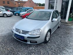 Silber Gebraucht 2005 VW Golf V Limousine | 2.699 € (Fairer Preis)