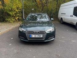 Grün Gebraucht 2017 Audi A4 Ambiente Kombi | 17.000 € (Etwas zu teuer)