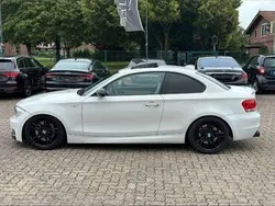 Weiß Gebraucht 2009 BMW 135 Coupé Performance Coupé | 15.000 € (Superpreis)