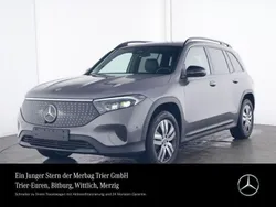 Grau Gebraucht 2024 Mercedes EQB300 Electric Art SUV | 41.860 € (Teuer)
