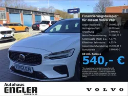 Crystal white (weiss) Gebraucht 2022 Volvo V60 Plus Kombi | 39.990 €