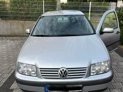 Silber Gebraucht 2001 VW Bora Limousine | 850 € (Guter Preis)