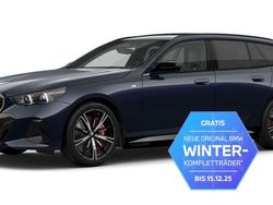 M carbonschwarz metallic Neu 2025 BMW i5 M Sport Kombi | 99.995 €