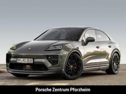 Aventuringrünmetallic Gebraucht 2025 Porsche Macan Sport SUV | 102.480 € (Superpreis)