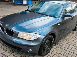 Grau Gebraucht 2006 BMW 118 Kleinwagen | 1.950 € (Guter Preis)
