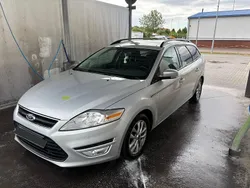 Silber Gebraucht 2011 Ford Mondeo Kombi | 5.000 € (Teuer)
