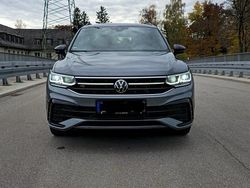 Grau Gebraucht 2024 VW Tiguan Allspace SUV | 41.600 € (Fairer Preis)