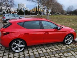 Rot Gebraucht 2021 Seat Leon FR Limousine | 20.999 € (Fairer Preis)