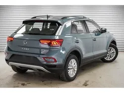 Gebraucht 2024 VW T-Roc Life SUV | 25.340 € (Superpreis)