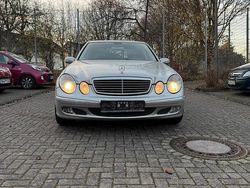 Silber Gebraucht 2003 Mercedes E220 Limousine | 2.990 € (Guter Preis)