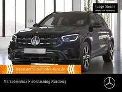 Schwarz Gebraucht 2021 Mercedes GLC300e Night SUV | 41.890 € (Fairer Preis)