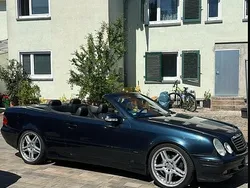Blau Gebraucht 2000 Mercedes CLK230 Cabrio | 3.950 € (Guter Preis)