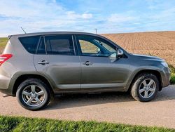 Gebraucht 2013 Toyota RAV4 SUV | 8.900 € (Guter Preis)