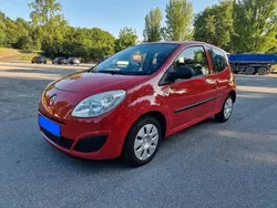 Rot Gebraucht 2009 Renault Twingo Kleinwagen | 1.200 € (Fairer Preis)