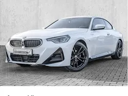 Weiß Gebraucht 2024 BMW 220 M Sport Coupé | 38.480 € (Fairer Preis)