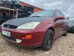 Rot Gebraucht 1999 Ford Focus Kombi | 299 € (Superpreis)