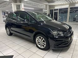 Schwarz Gebraucht 2018 VW Golf Sportsvan Comfortline Van / Kleinbus | 13.990 € (Fairer Preis)