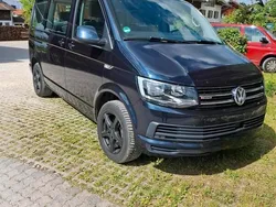 Blau Gebraucht 2015 VW T6 Van | 32.700 € (Fairer Preis)