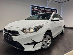 Weiß Gebraucht 2024 Kia Ceed Sportswagon Kombi | 26.290 € (Fairer Preis)