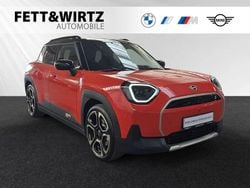Rebel red Gebraucht 2024 Mini Aceman SUV | 39.888 € (Guter Preis)