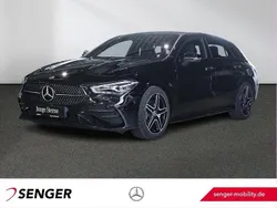 Unilack nachtschwarz Gebraucht 2024 Mercedes CLA180 Shooting Brake AMG Kombi | 33.960 €