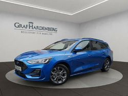 Dynamicblau metallic Gebraucht 2024 Ford Focus ST-Line Kombi | 24.980 € (Etwas zu teuer)