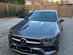 Grau Gebraucht 2021 Mercedes CLA250 AMG Limousine | 34.800 € (Etwas zu teuer)