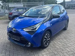 Blau Gebraucht 2021 Toyota Aygo Kleinwagen | 11.590 € (Fairer Preis)