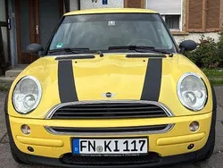 Gelb Gebraucht 2003 Mini ONE Kleinwagen | 2.449 € (Fairer Preis)