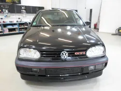 Schwarz Gebraucht 1996 VW Golf III GTI Limousine | 3.699 €