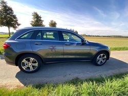 Grau Gebraucht 2016 Mercedes GLC250 SUV | 18.799 € (Guter Preis)
