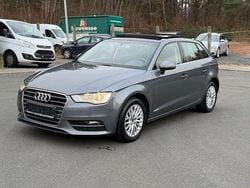 Grau Gebraucht 2015 Audi A3 Ambiente Limousine | 10.900 € (Fairer Preis)