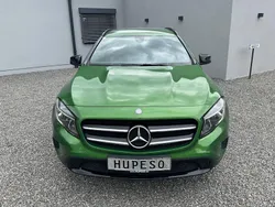 Mercedes GLA180