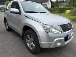 Grau Gebraucht 2012 Suzuki Grand Vitara Comfort SUV | 9.450 € (Etwas zu teuer)