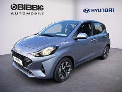Blau Neu 2025 Hyundai i10 Trend Kleinwagen | 19.490 € (Etwas zu teuer)