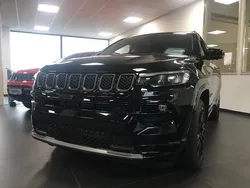 Schwarz Gebraucht 2023 Jeep Compass SUV | 35.990 € (Teuer)